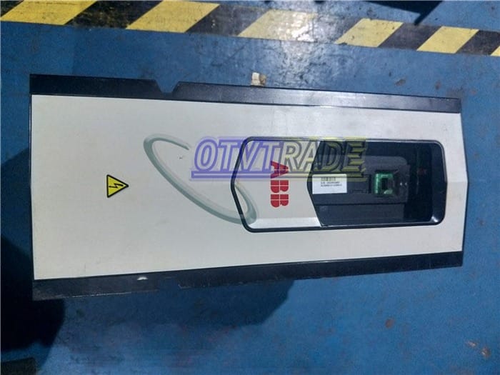 Модуль ACS880-01-038A-3 ABB Frequency converter Tested