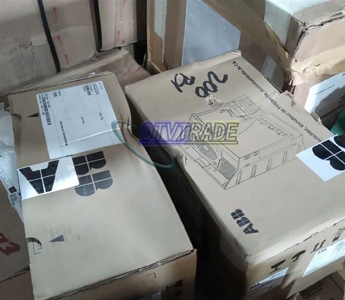 Модуль ABB Inverter 15.6 A 11W ACS320-03U-15A6-4