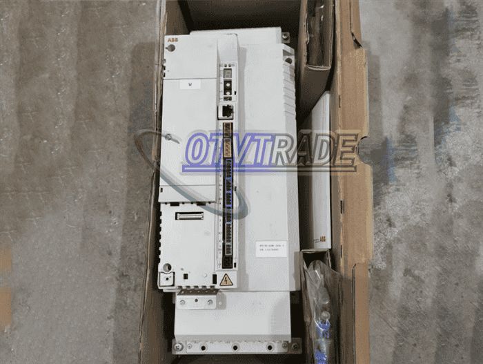 Модуль ABB servo drive Mfe180-04An-031a-4+l518+n8020