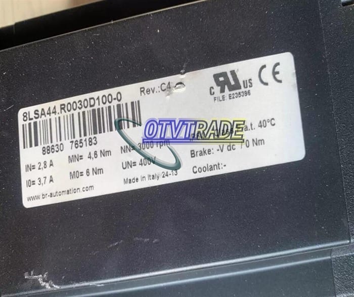 Модуль B&R SERVO MOTOR 8LSA44.R0030D100-0