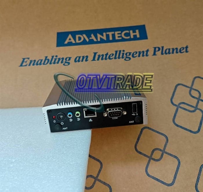 Модуль Advantech ARK-1123 ARK-1123C E3825 industrial computer