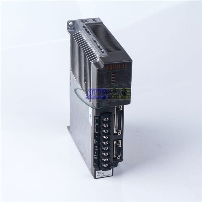 Модуль FUJI RYE40D Servo Drive RYE.40D Tested