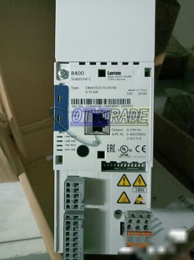 Модуль Lenze E84AVSCE7514VX0 Inverter