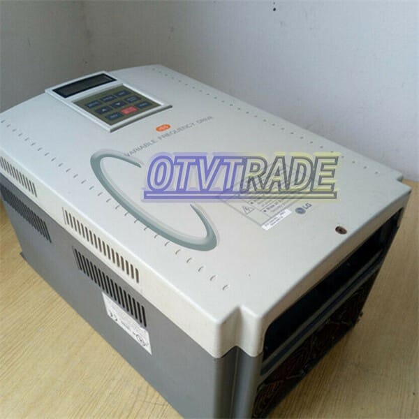 Модуль LG Inverter Speed Controller SV150IS5-4N0 SV150IS5-4NO 15KW