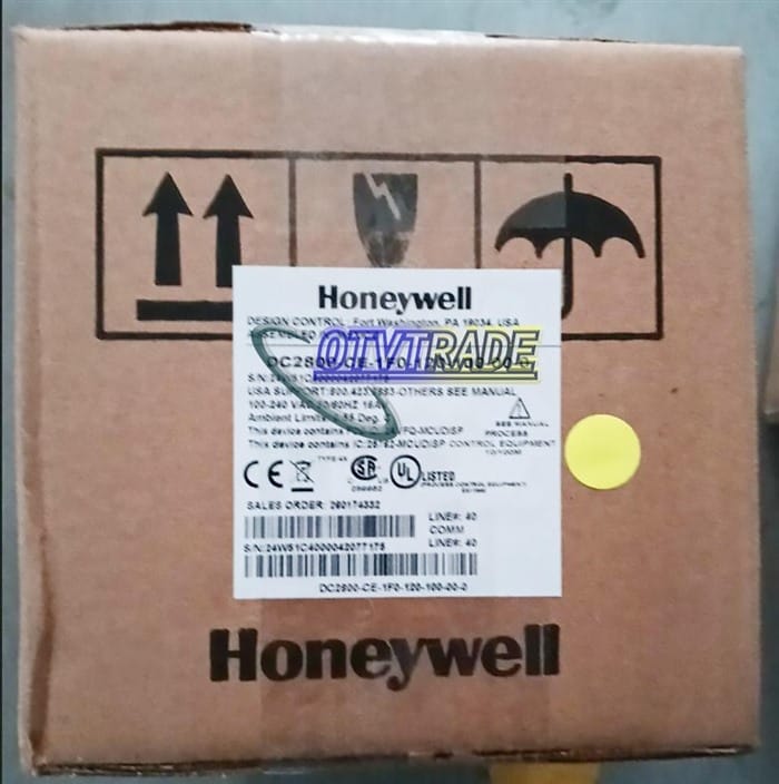 Модуль HYWELL TEMPERATURE CONTROLLER DC2800-CE-1F0-120-100-00-0