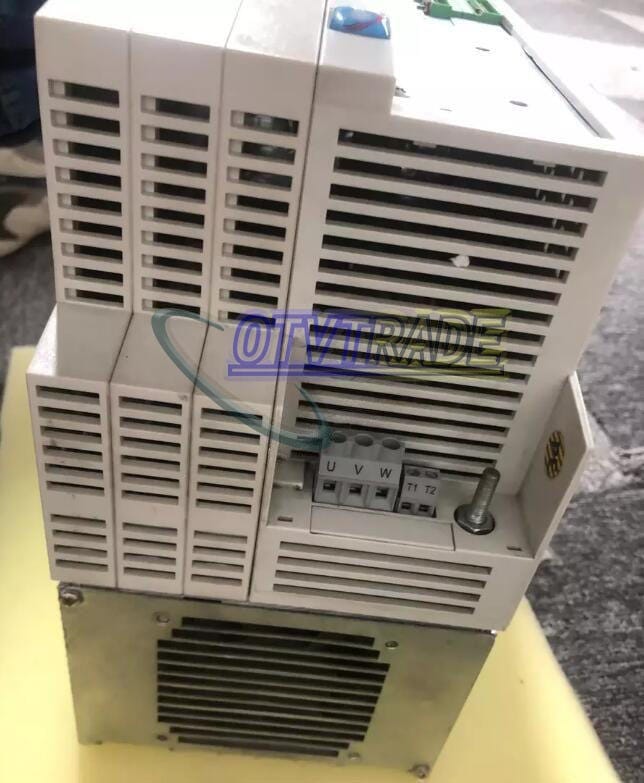 Модуль LENZE EVF8246-E Inverter