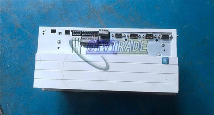 Модуль LENZE EVS9325-EK EVS9325EK SERVO INVERTER