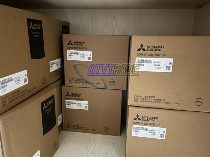 Модуль MITSUBISHI INVERTER FR-CS84-295-60 15KW