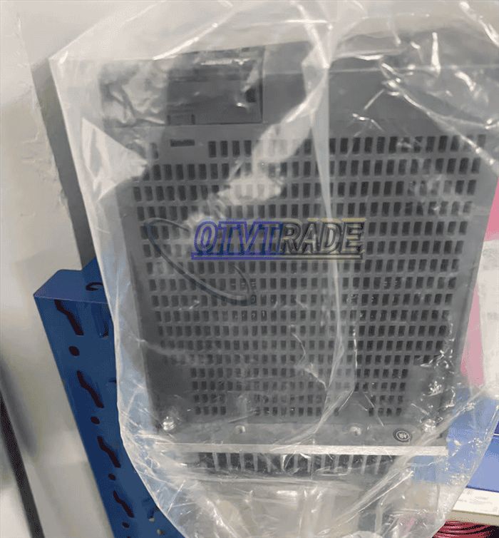 Модуль Mitsubishi Servo Drive MDS-D2-CV-300 MDSD2CV300