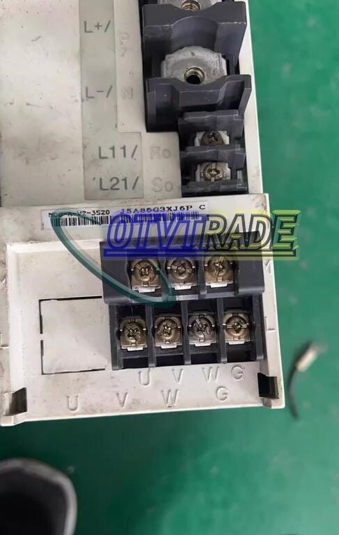 Модуль MITSUBISHI SERVO DRIVE MDS-A-V2-3520 MDSAV23520