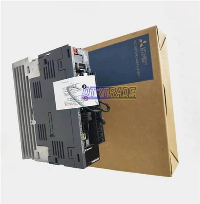 Модуль Mitsubishi MR-J4-100B4-EB AC Servo Drive