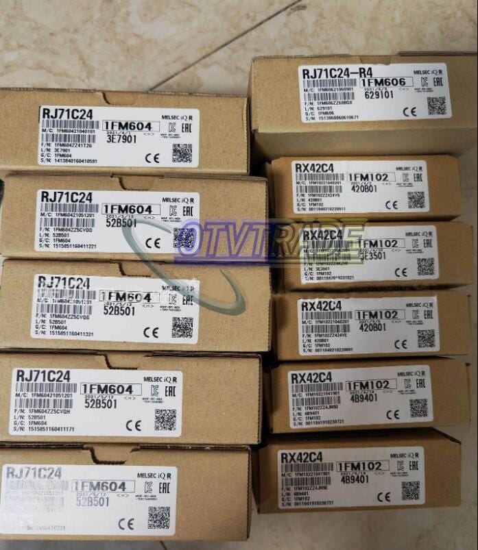 Модуль Mitsubishi RJ71C24 PLC Module
