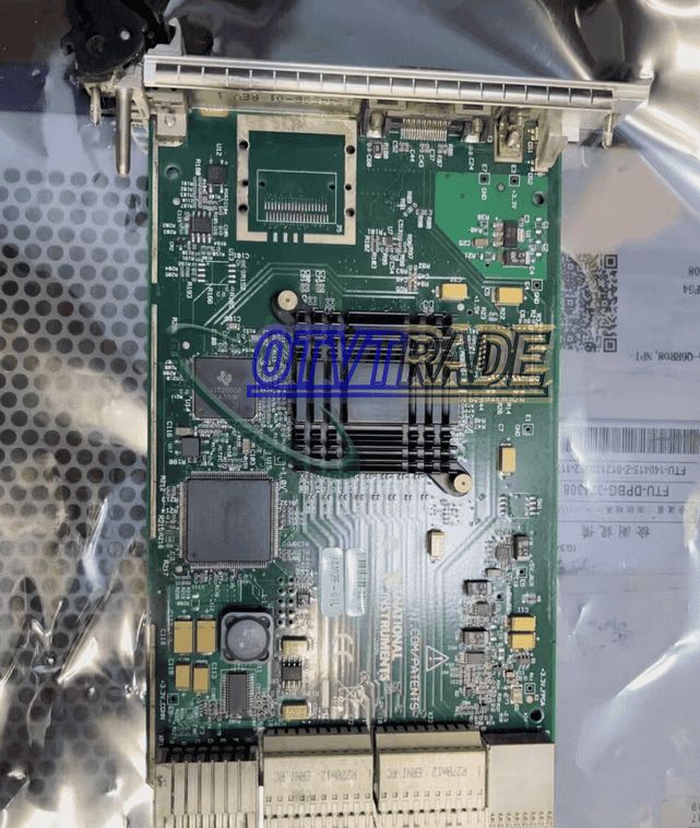 Модуль National Instruments NI PXIe-8360 779700-01 Control Card