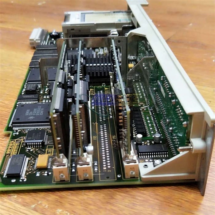 Модуль Siemens 6FC5357-0BB11-0AE1 Industrial Control System Tested