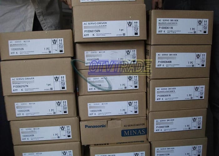 Модуль PANASONIC SERVO MOTOR MUMS081A1A