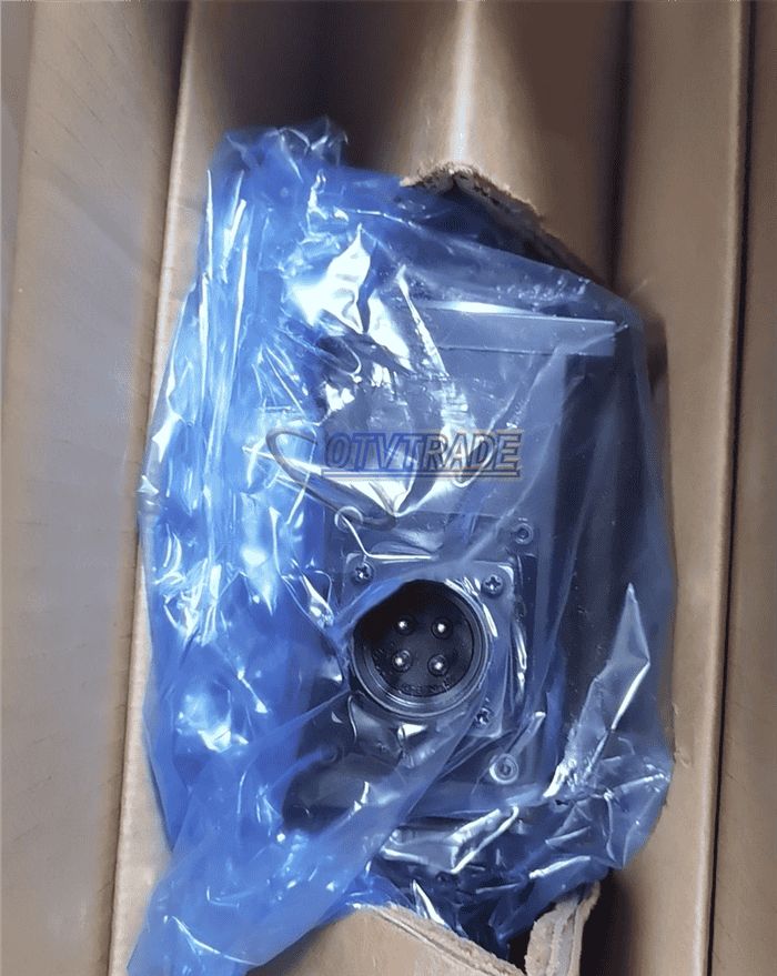 Модуль Omron AC Servo Motors R88M-1L1K030C-S2