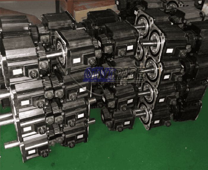 Модуль OMRON SERVO MOTOR R88M-K3K030C-S2