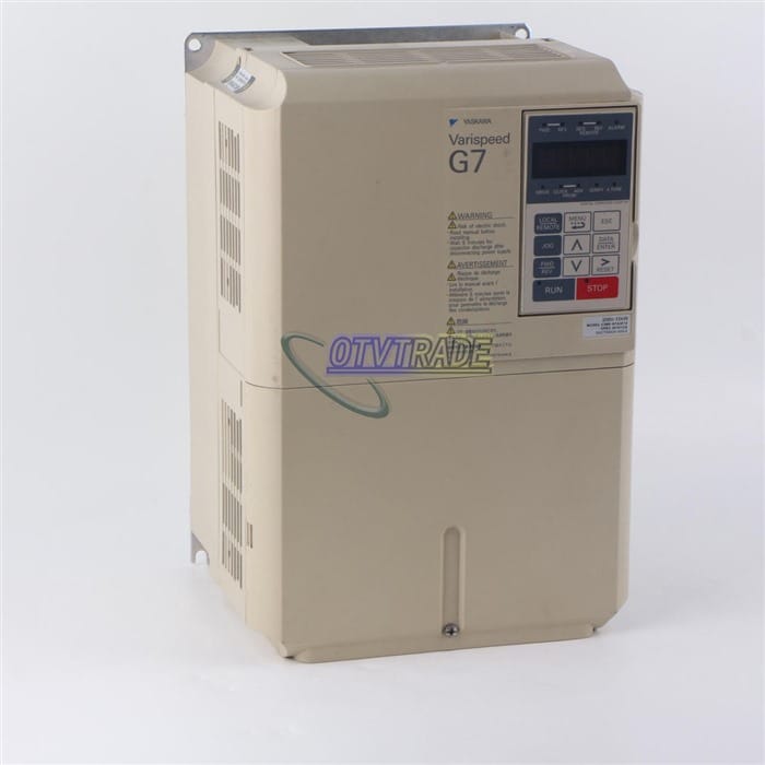 Модуль YASKAWA CIMR-G7A2015 Inverter 220V 15KW