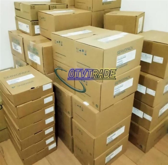 Модуль YASKAWA Servo Drive SGDV-180A01AY875AA
