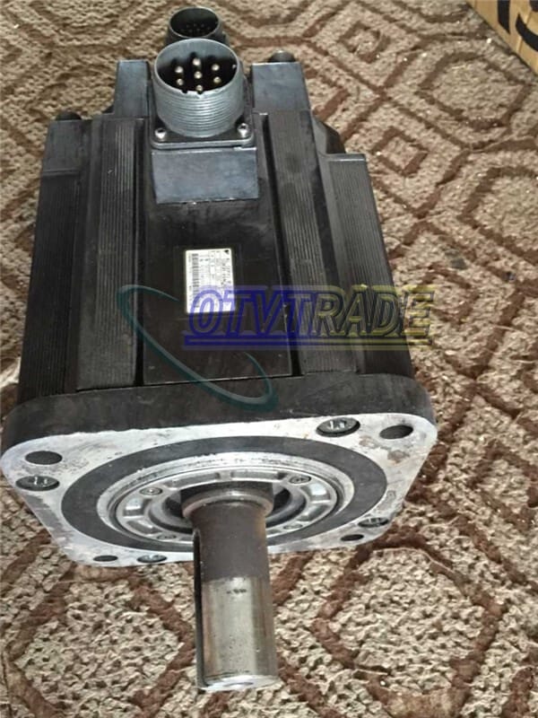 Модуль Yaskawa servo motor SGMGH-44A2A-YR14