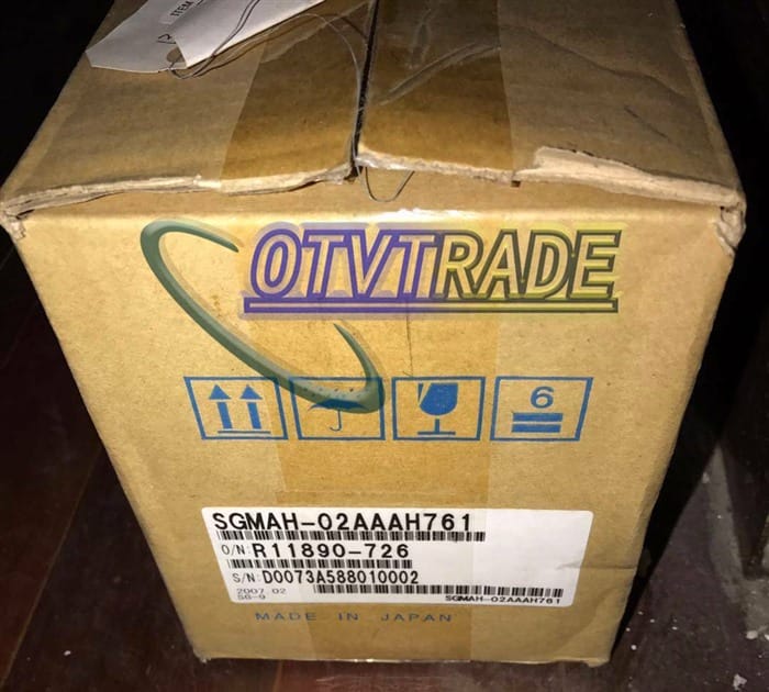 Модуль Yaskawa Servo Motor SGMAH-02AAAH761
