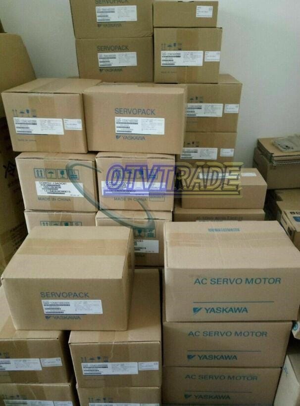 Модуль YASKAWA Servo Motor SGM7J-02A6A21