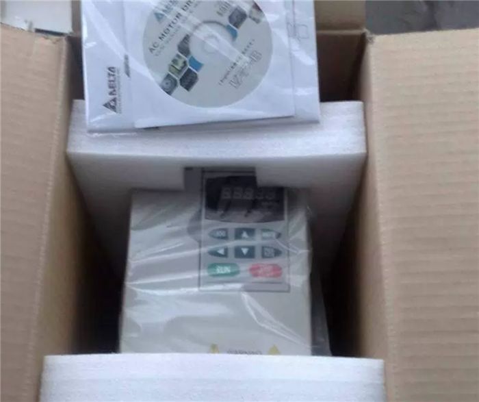 Модуль DELTA VFD185V43A Drive AC 25Hp Three Phase 460V Input PLC