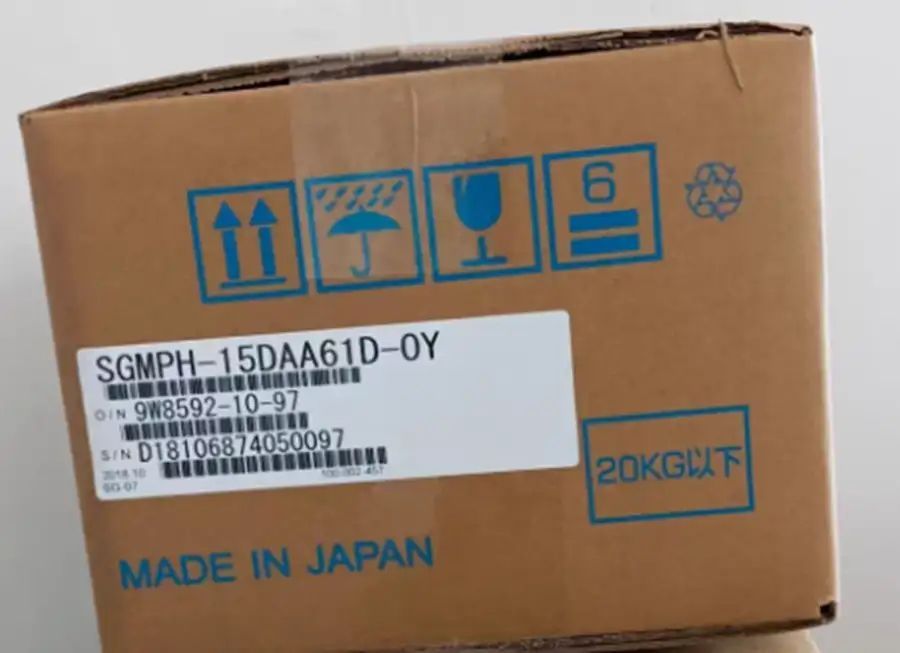 Модуль YASKAWA SGMPH-15DAA61D-OY