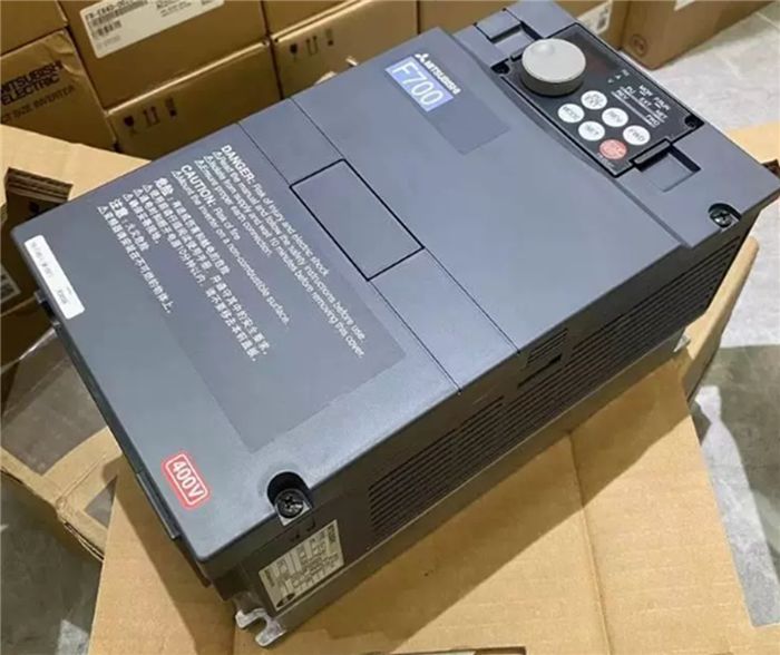 Модуль Mitsubishi FR-F720-0.75K Inverter