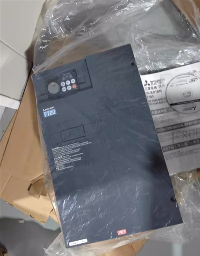Модуль Mitsubishi FR-F740-30K-CHT Inverter