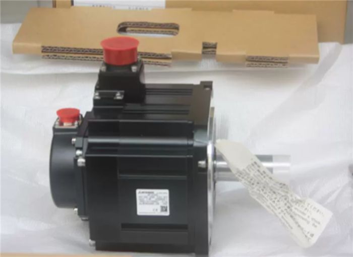 Модуль Mitsubishi HF-H104K-S1 Servo Motor