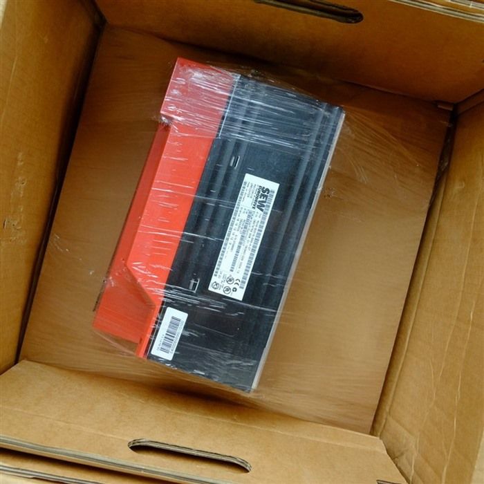 Модуль SEW Eurodrive MDX61B-0015-5A3-4-0T/DEH11B/DFE32B Inverter Drive w/Encoder