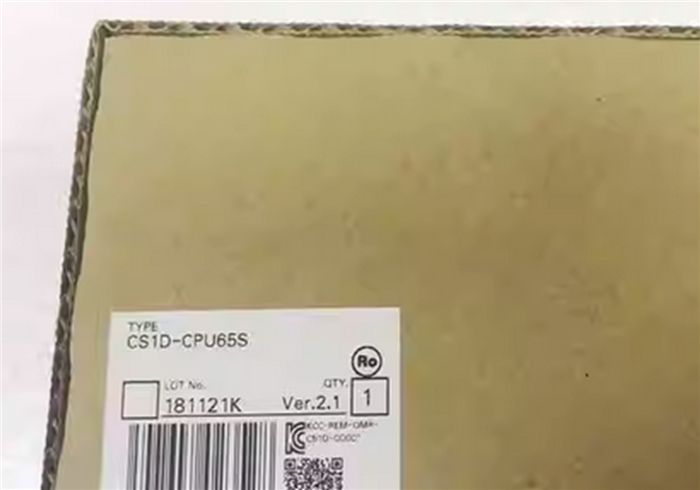 Модуль OMRON CS1D-CPU65S PLC module
