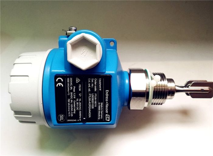 Модуль FTL50-AGR2AA4G5A Liquiphant Point Level Switch