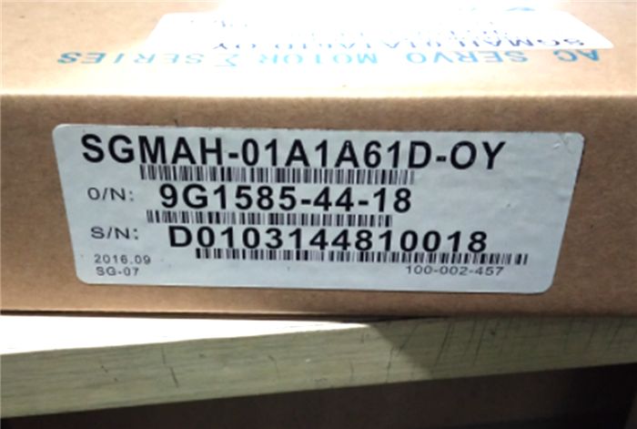 Модуль YASKAWA SGMAH-01A1A61D-OY Servo Motor
