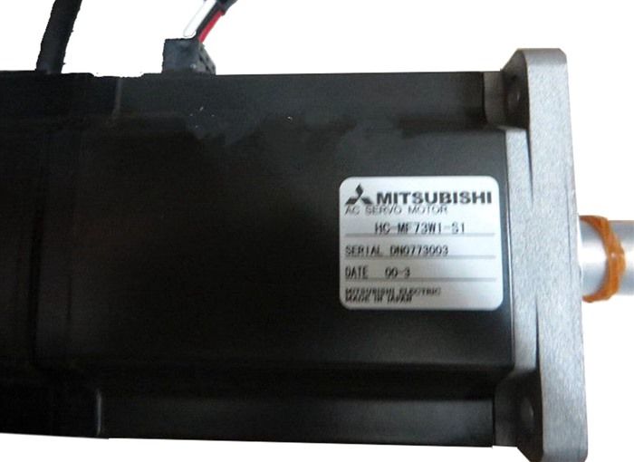Модуль Mitsubishi HC-MF73W1-S1 Servo Motor