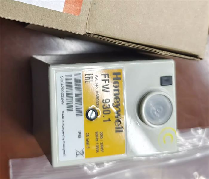 Модуль HONEYWELL BURNER CONTROL FFW930.1 ORIGINAL