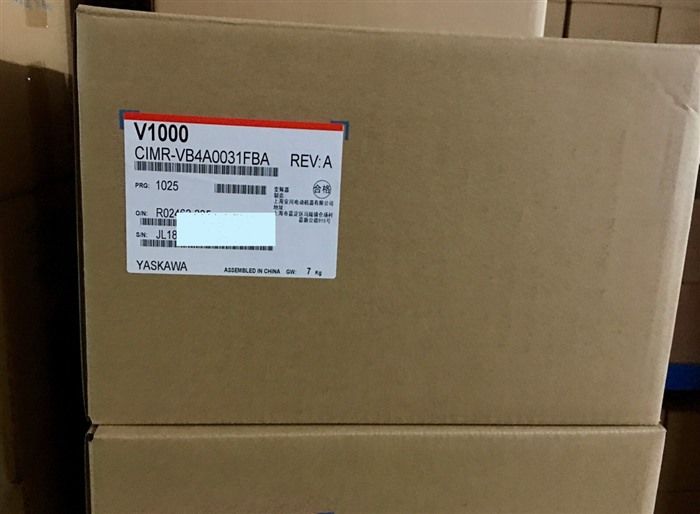 Модуль YASKAWA CIMR-VB4A0031FBA INVERTER CIMRVB4A0031FBA