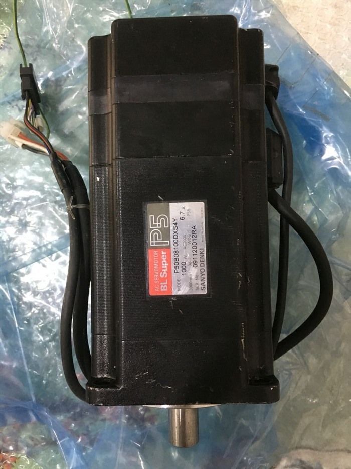 Модуль SANYO DENKI AC SERVO MOTOR P50B08100DXS4Y