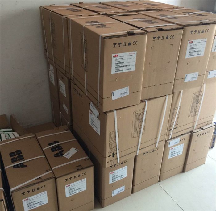 Модуль ABB Inverter ACS580-01-02A7-4 ACS5800102A74