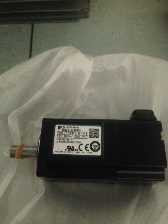 Модуль YASKAWA AC SERVO MOTOR SGMAV-01ADA6C