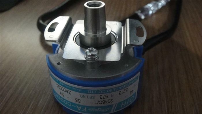 Модуль TAMAGAWA ENCODER TS5213N573 OIH48-2048C/T-S5-5V