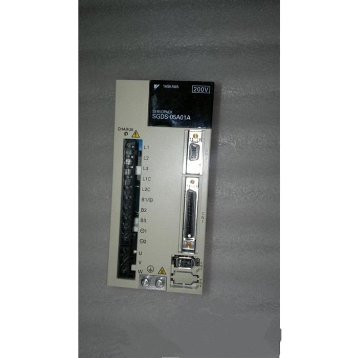 Модуль ORIGINAL YASKAWA AC SERVO DRIVER SGDS-05A01A SGDS05A01A FREE