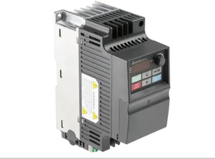 Модуль Delta Inverter VFD007EL23A AC Variable Frequency Drive VFD-EL 1HP 3 Phase 240V