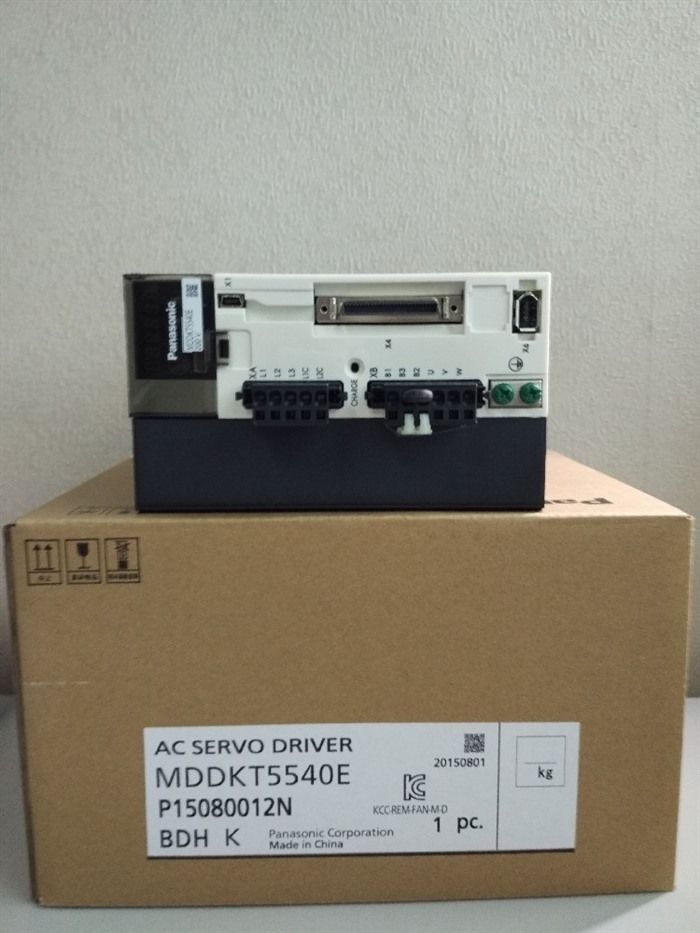 Модуль ORIGINAL PANASONIC AC SERVO DRIVER MDDKT5540E