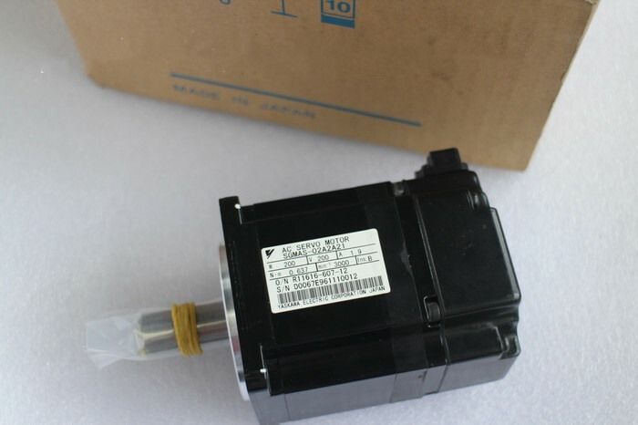 Модуль YASKAWA SERVO MOTOR SGMAS-02A2A21 SGMAS02A2A21