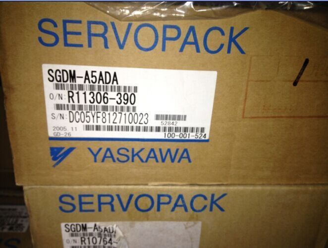 Модуль YASKAWA AC SERVO DRIVER SGDM-A5ADA SGDMA5ADA