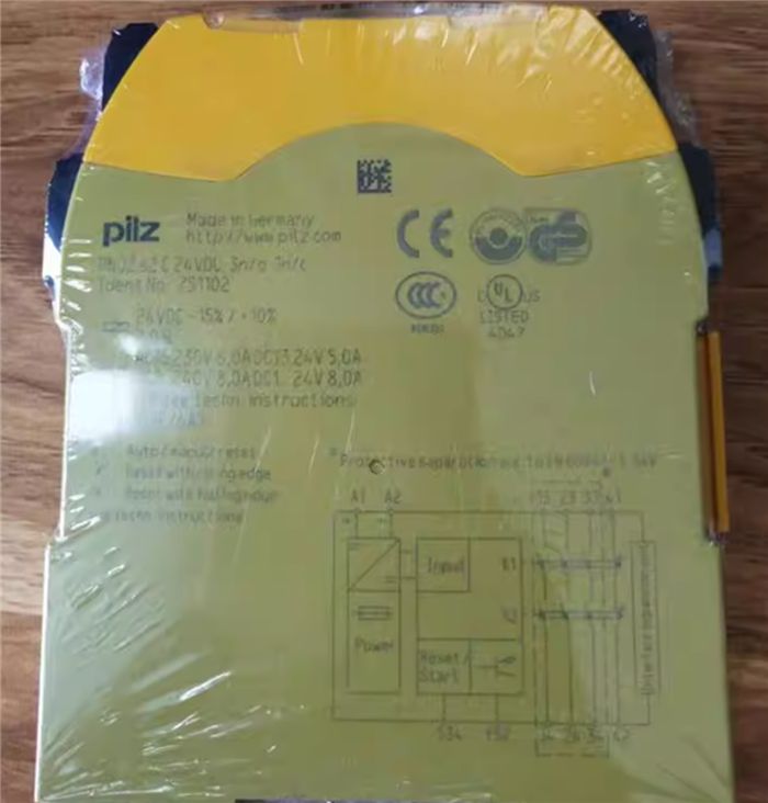 Модуль Pilz Safety Relays PNOZ s2 C 751102 24VDC