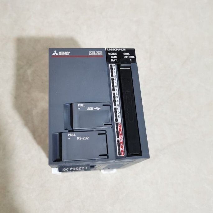 Модуль ORIGINAL MITSUBISHI L02SCPU-CM CPU UNIT L02SCPUCM