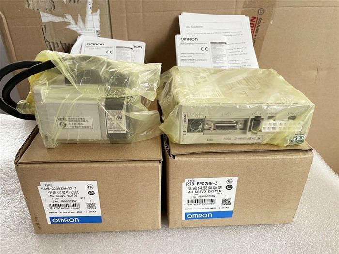 Модуль IN SET OMRON SERVO DRIVER R7D-BP02HH-Z+SERVO MOTOR R88M-G20030H-S2-Z